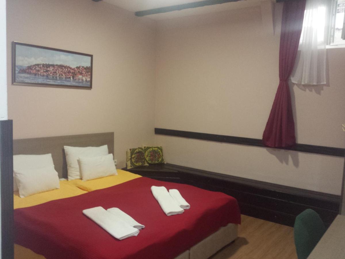 Guest House Ginek Ohrid Phòng bức ảnh